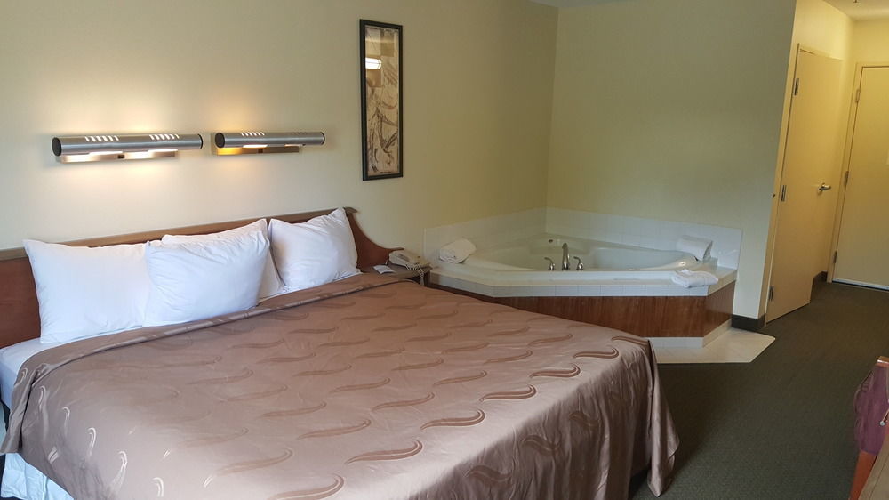 Quality Inn Loudon-Concord Екстер'єр фото